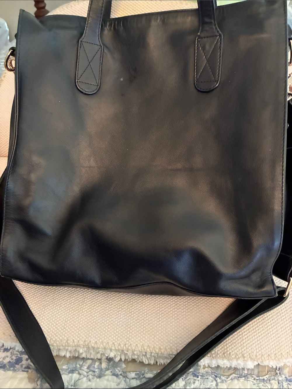 Erin Condten genuine leather Black Tote Bag - Sleek Everyday Carry